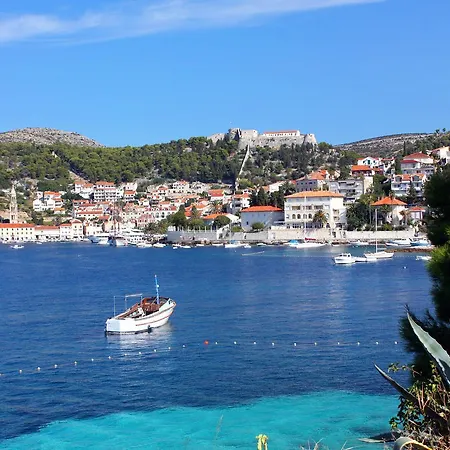 Hvar 4004c